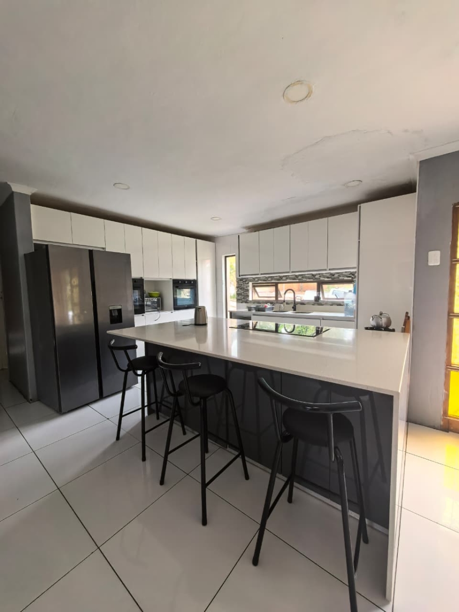 4 Bedroom Property for Sale in Headlands Eastern Cape